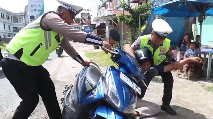 Video yang dirilis Satlantas Polres Simalungun.