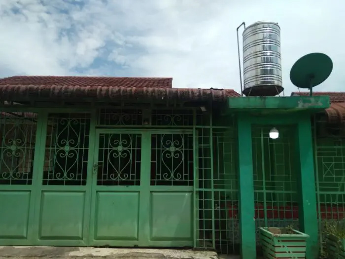 Rumah mantan istri Bandar narkoba di Kelurahan Bandar Rejo.