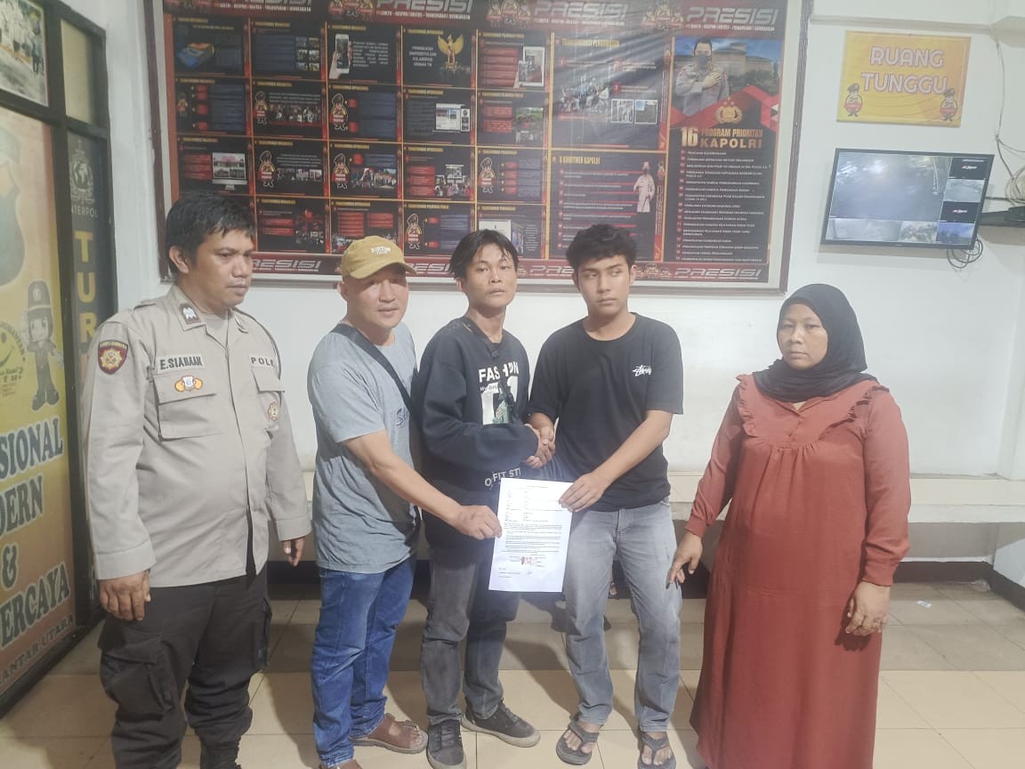 Perdamaian antara pihak yang berkelahi.