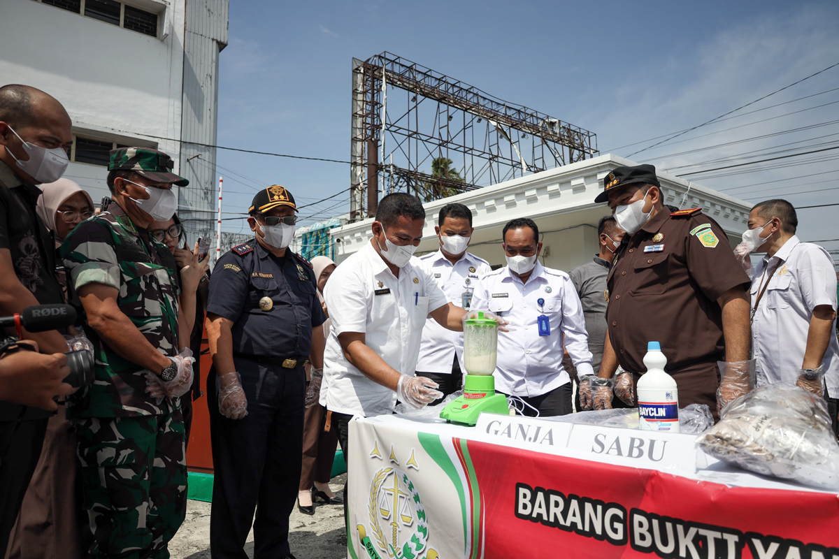 Pemusnahan barang bukti di Kejari Pematangsiantar.