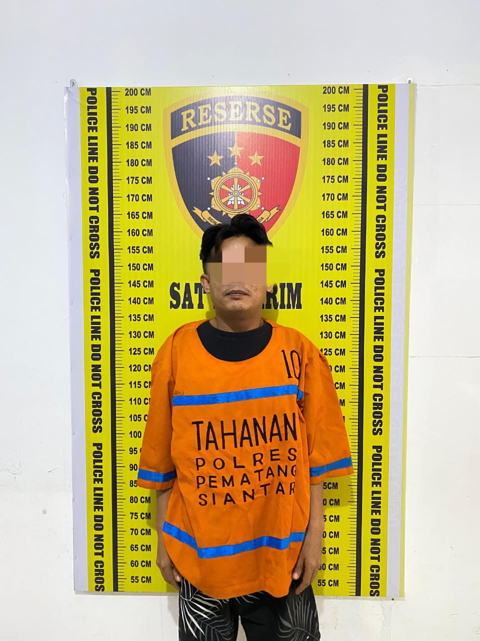 Pria berinisial YEP (37), ditangkap Unit Jatanras Satreskrim Polres Pematangsiantar karena menggelapkan sepeda motor milik teman.