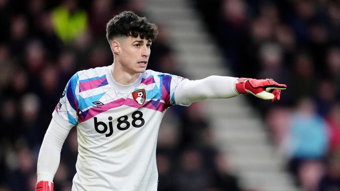 Kepa Arrizabalaga resmi bergabung dengan Arsenal.
