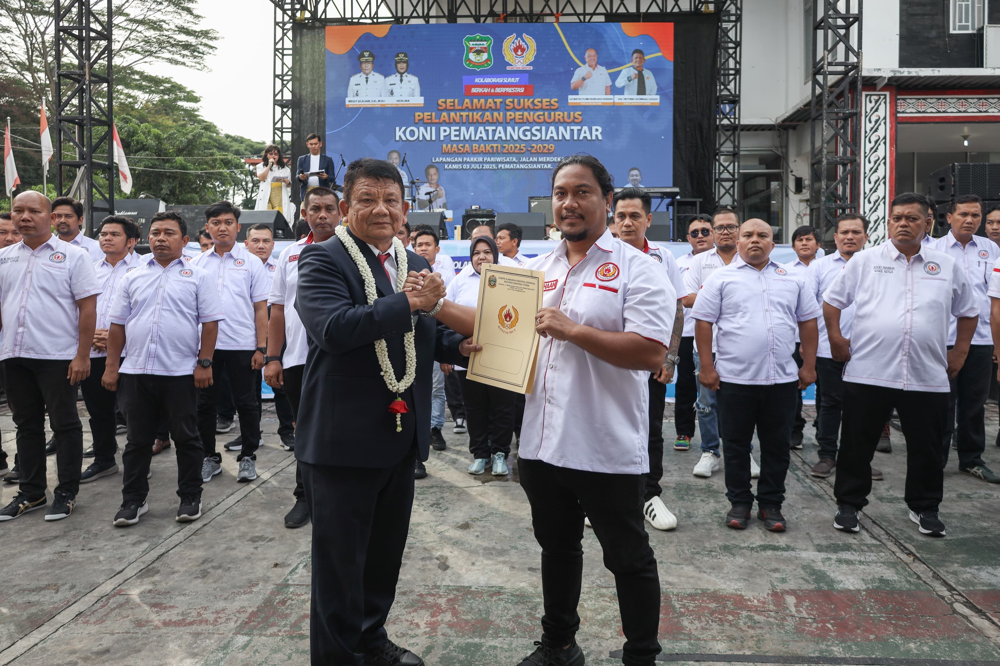 Pelantikan pengurus KONI Pematangsiantar.