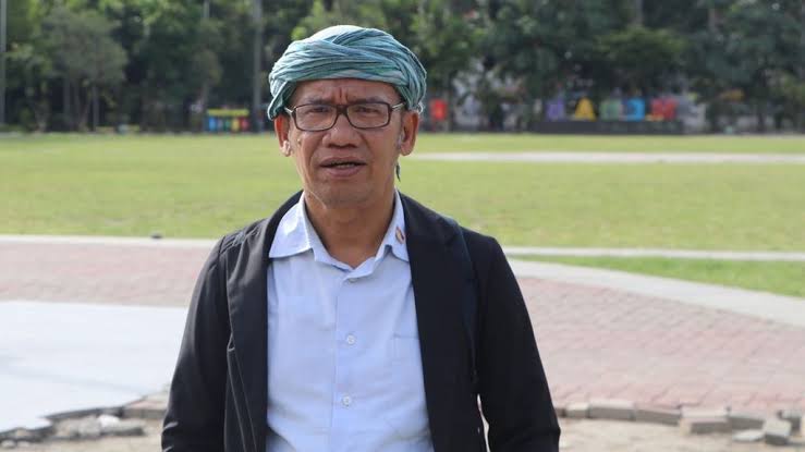 Miduk Hutabarat, perwakilan Tim 7 Medan Menggugat, terus konsisten memperjuangkan agar Lapangan Merdeka Medan ditetapkan sebagai Situs Proklamasi Nasional.