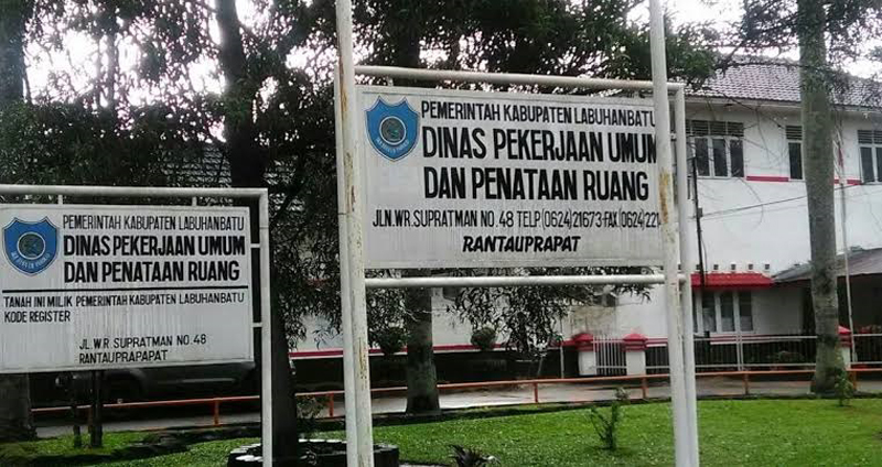 Kantor Dinas PU PR Labuhanbatu.