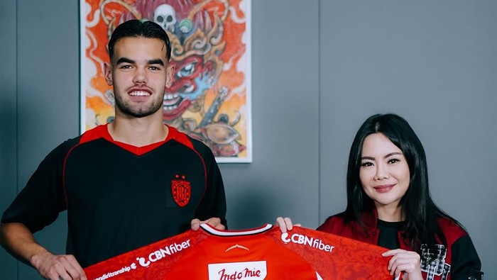 Jens Raven resmi bergabung dengan Bali United.