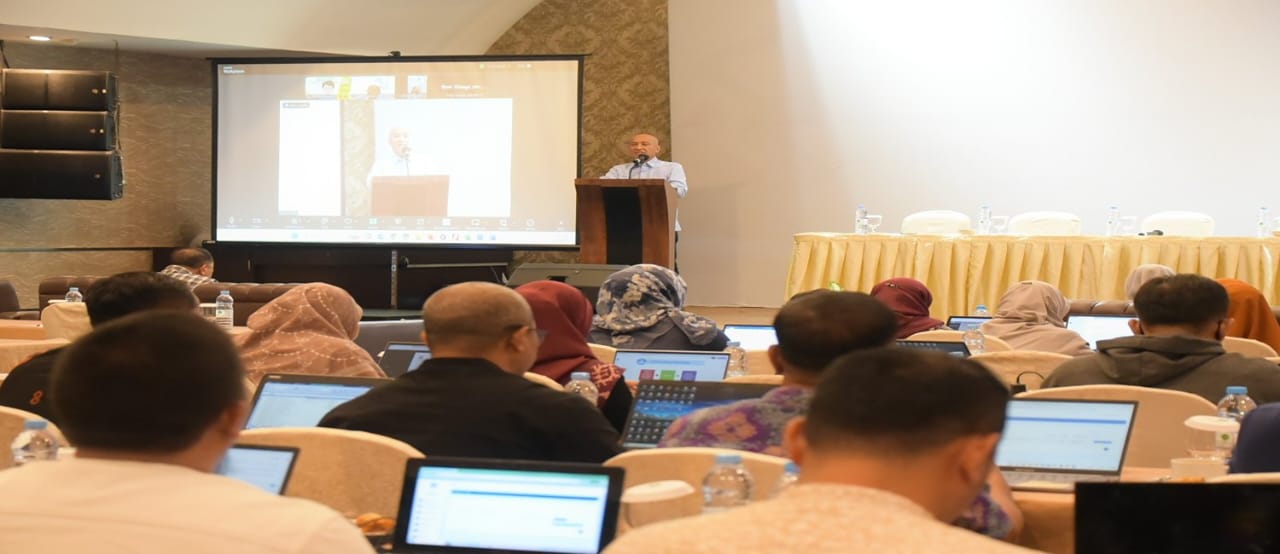 Sebanyak 71 calon penguji diberi pembekalan intensif melalui bimbingan teknis di Hotel Karibia Boutique, Rabu (16/7/2025).