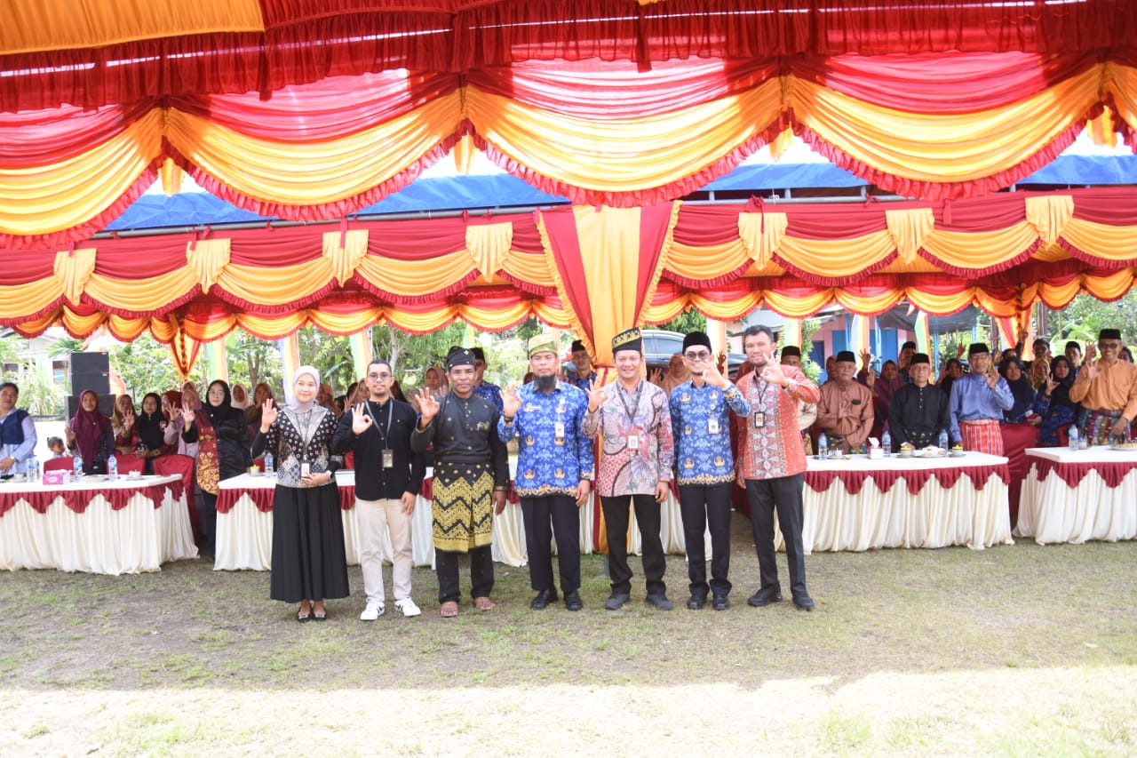Pemkab Bengkalis dan OJK Riau mendukung pelaku UMKM lewat sinergi Tim Percepatan Akses Keuangan Daerah (TPAKD).