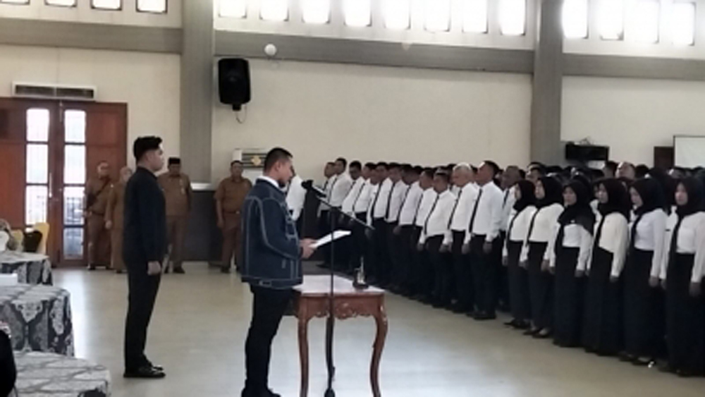 Bupati Laburan lantik 511 PPPK formasi tahun 2024.