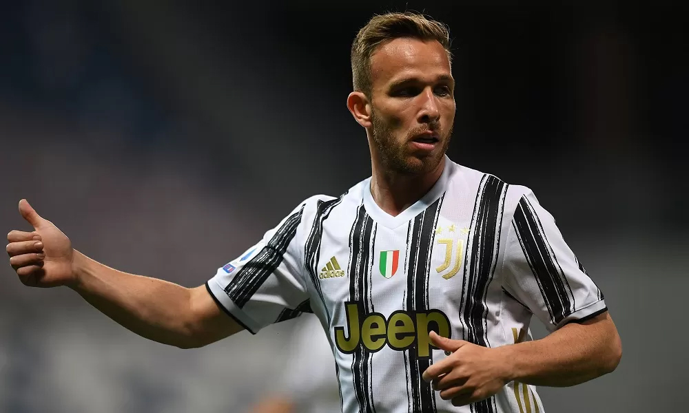 Juventus sedang berusaha menjual Arthur Melo secepat mungkin musim panas ini.