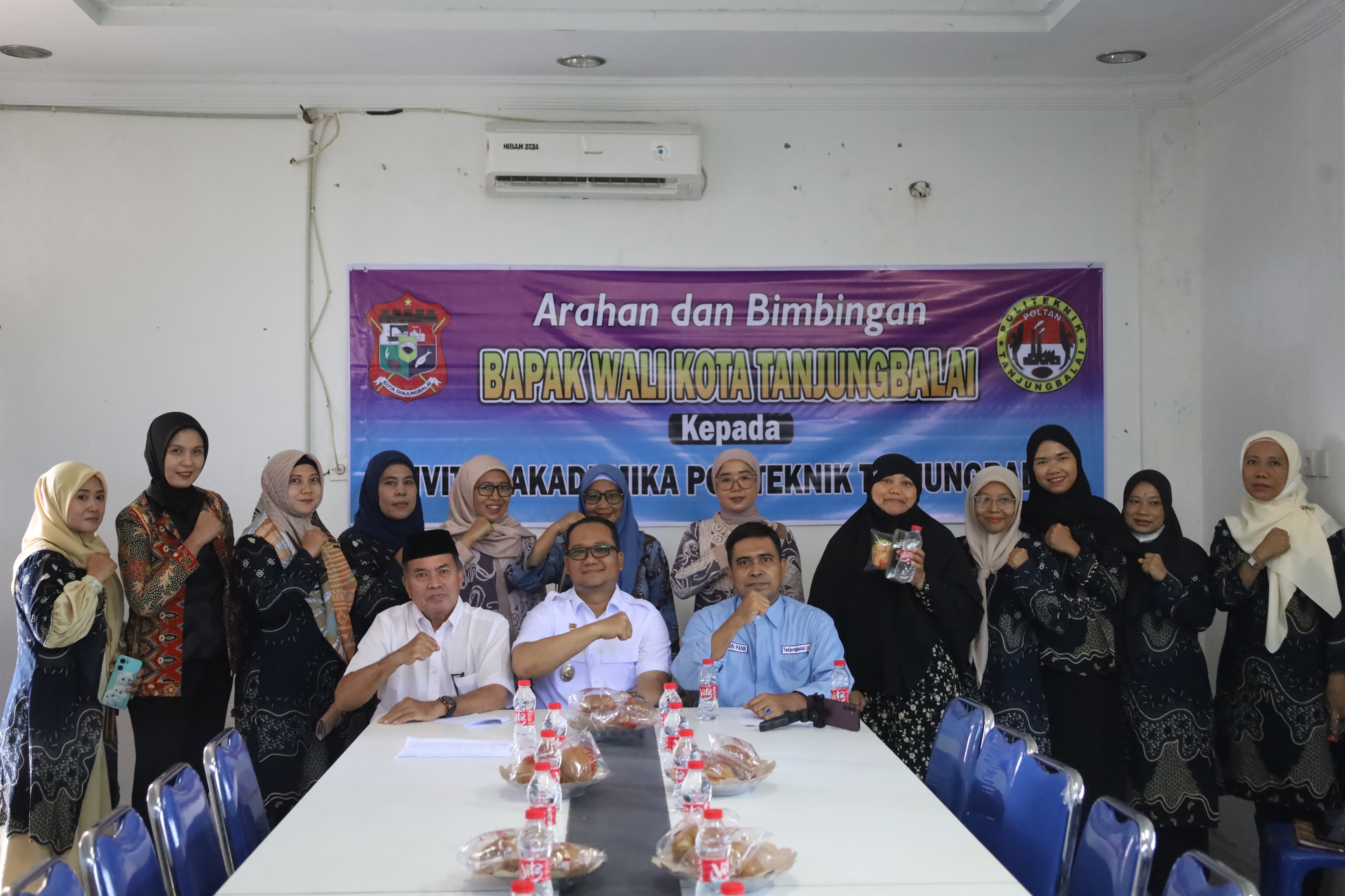 Wakil Wali Kota Tanjungbalai, Muhammad Fadly Abdina melakukan kunjungan ke Politeknik Tanjungbalai.
