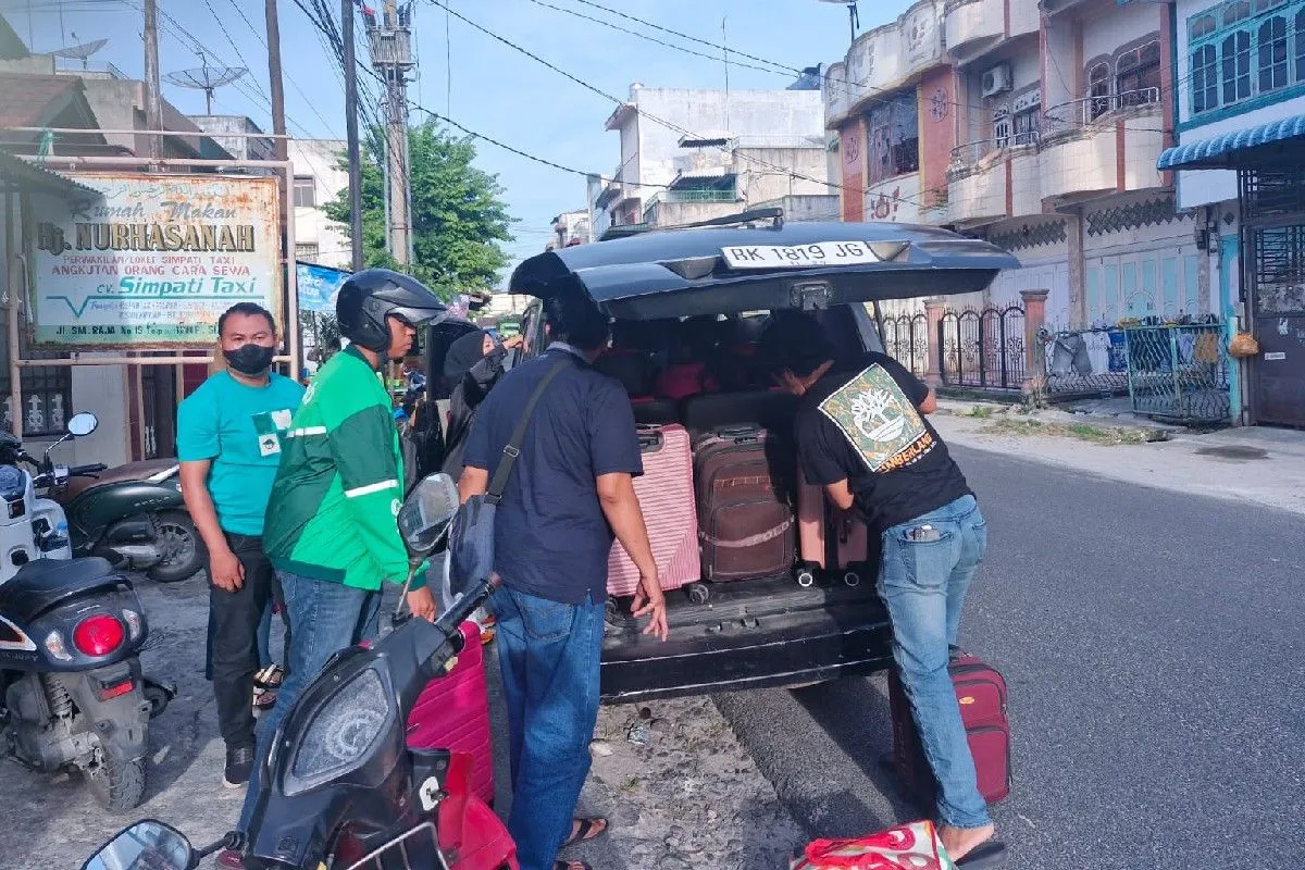 Personel Subdit IV Renakta Direktorat Kriminal Umum Polda Sumut mengagalkan PMI ilegal.
