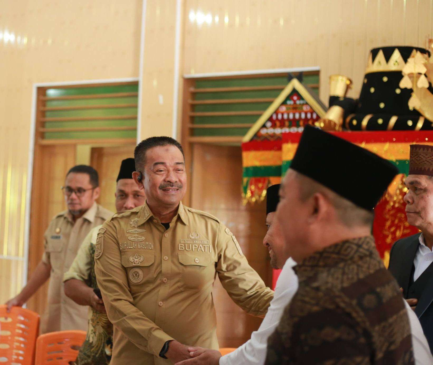 Bupati Madina H Saipullah Nasution.