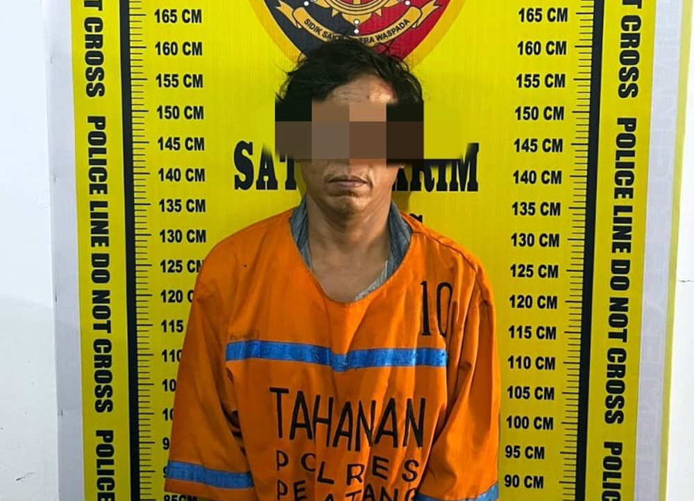 Pelaku pencurian plat aluminium papan reklame PT STTC.