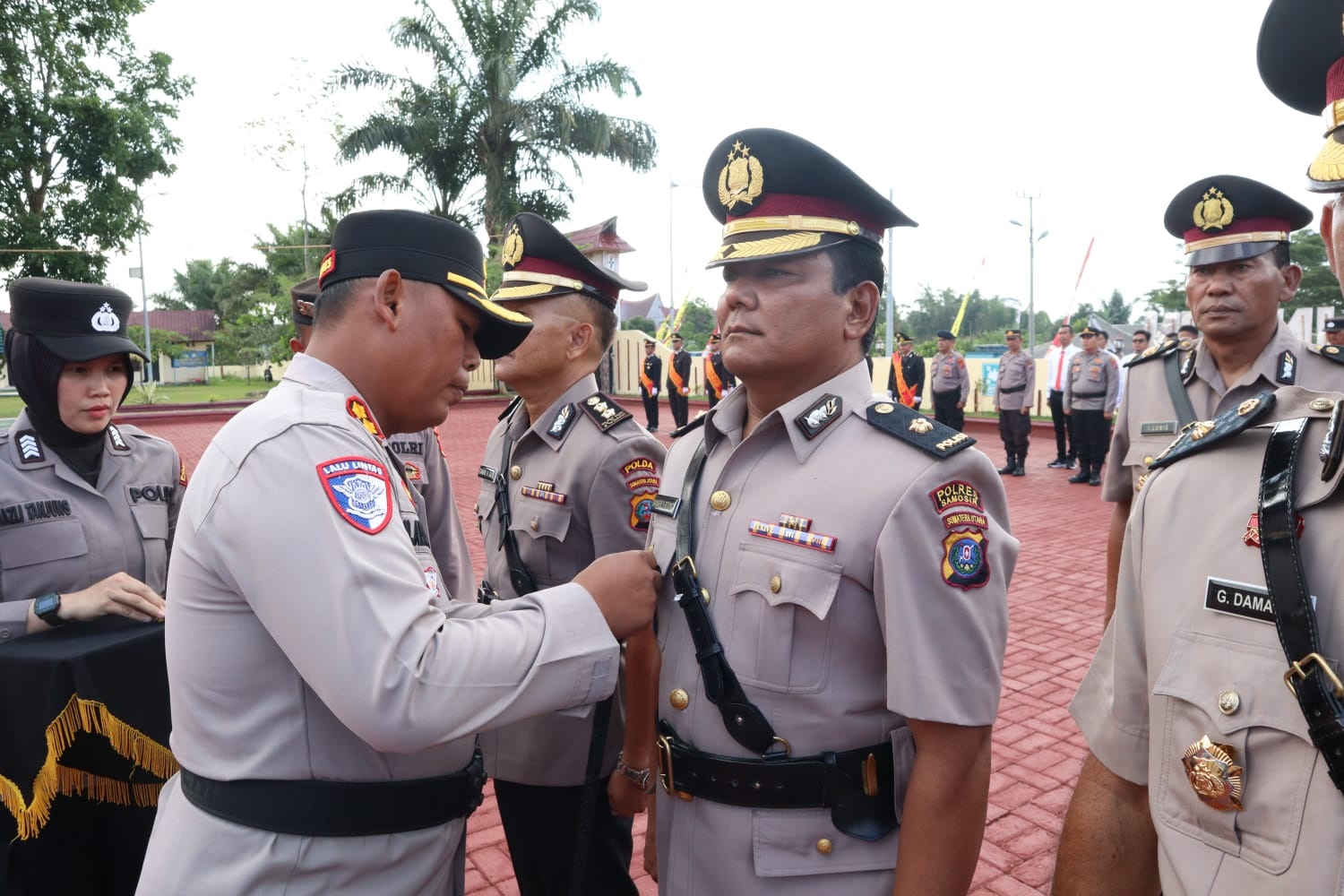 Kompol Marnaek Sahala Ritonga secara resmi menggantikan AKBP Gandhi sebagai Kabag SDM Polres Simalungun.