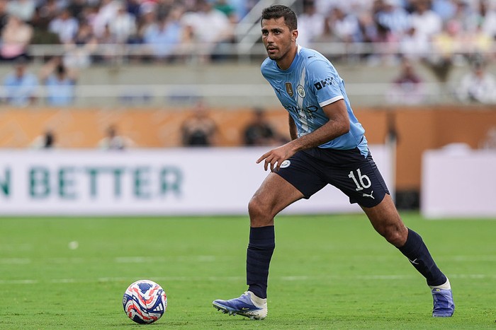 Manchester City nggak rela Rodri pindah ke Real Madrid.
