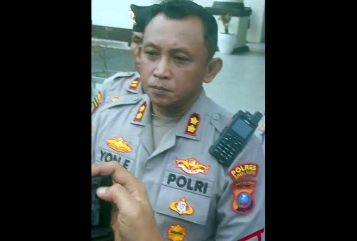 Kapolres Tapsel AKBP Yon Edi Winara usai beri keterangan terkait penindakan pungli di Jalinsum Batu Jomba.