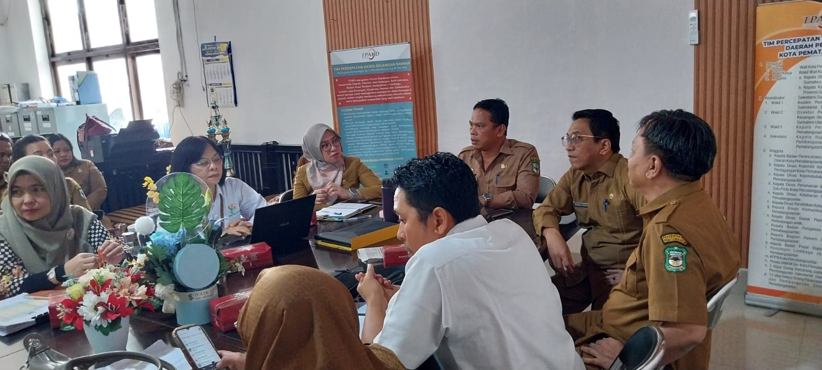 Rapat teknis TPID membahas Gerakan Pangan Murah dan Pasar Murah.