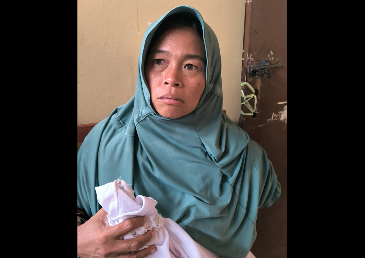 Dian Arwita (41) ditemukan dalam kondisi kebingungan atau linglung di sekitar Masjid Nurul Iman Nagori Bangun Raya Kecamatan Raya Kahean Kabupaten Simalungun.