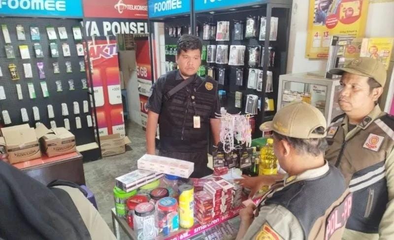 Bea Cukai Sibolga dan Sat Pol PP Padangsidimpuan razia dan sita ribuan rokok ilegal tanpa cukai resmi, Selasa (5/8/2025) kemarin.