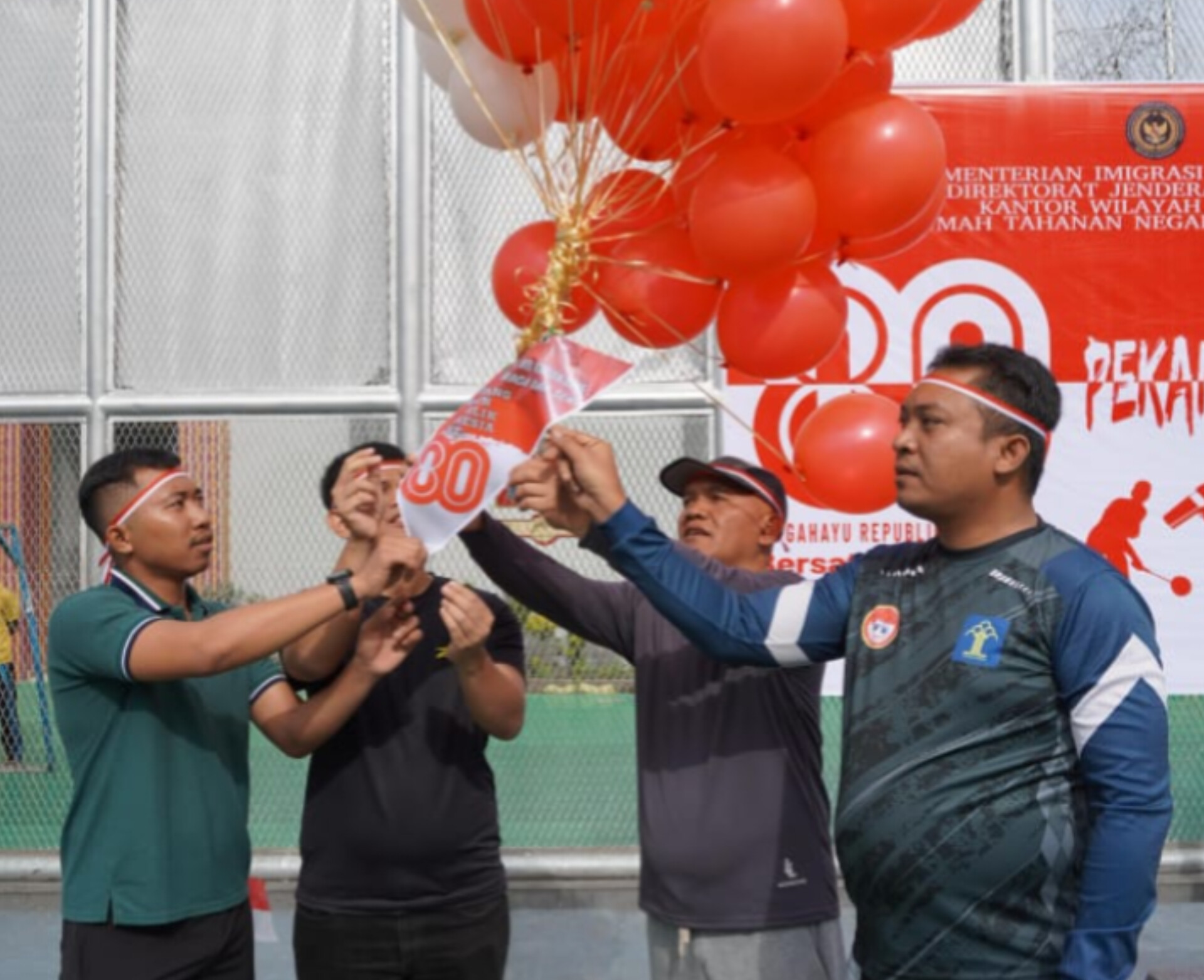 Pembukaan Pekan Olahraga dan Seni (PORSENI) yang digelar Rutan Kabanjahe untuk menyambut HUT ke-80 Kemerdekaan Republik Indonesia.