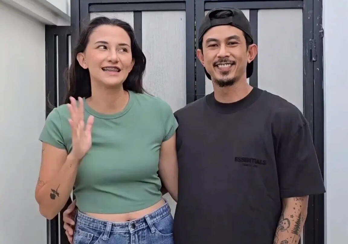 Dahlia Poland dan Fandy Christian.