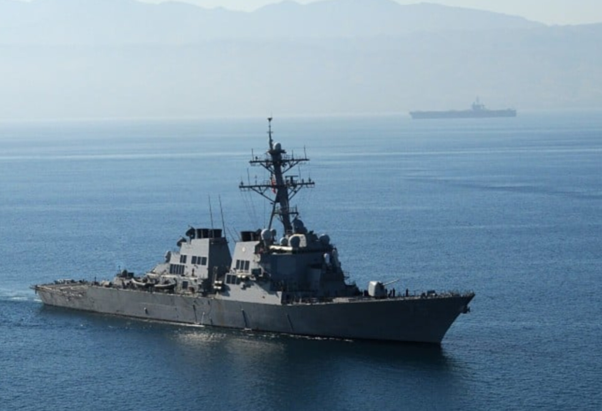Militer Tiongkok Peringatkan Kapal Perusak AS di Dekat Scarborough Shoal.