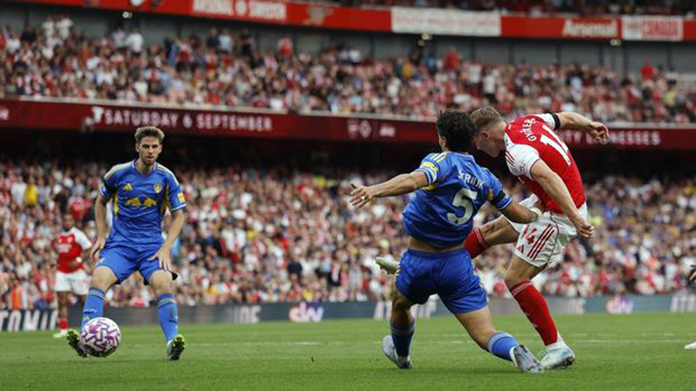Arsenal tampil dominan saat menjamu Leeds United.