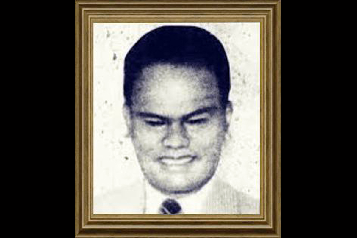 Almarhum Cornel Simanjuntak, komponis putra Batak pencipta lagu patriotik &ldquo;Maju Tak Gentar&rdquo;, dianugerahi Bintang Mahaputera oleh Presiden Prabowo.