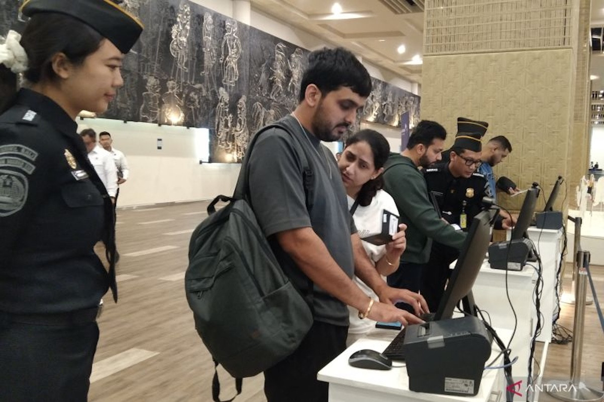Penumpang internasional wajib gunakan aplikasi All Indonesia.