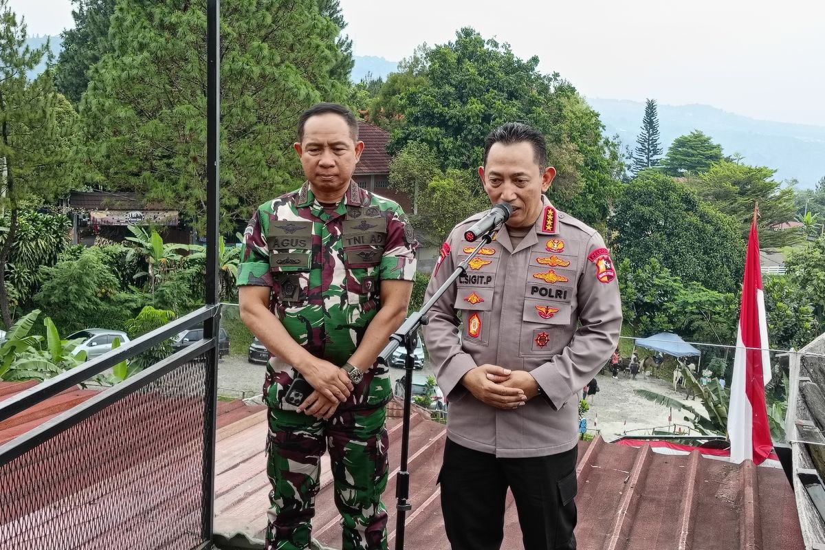 Kapolri Jenderal Listyo Sigit Prabowo dan Panglima TNI Jenderal Agus Subiyanto.&nbsp;