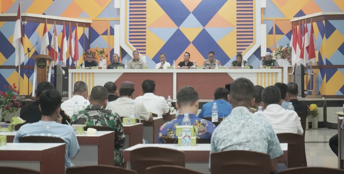 Pemerintah Kabupaten Padanglawas menggelar dialog bersama tokoh agama, mahasiswa, dan masyarakat untuk menjaga suasana kondusif.