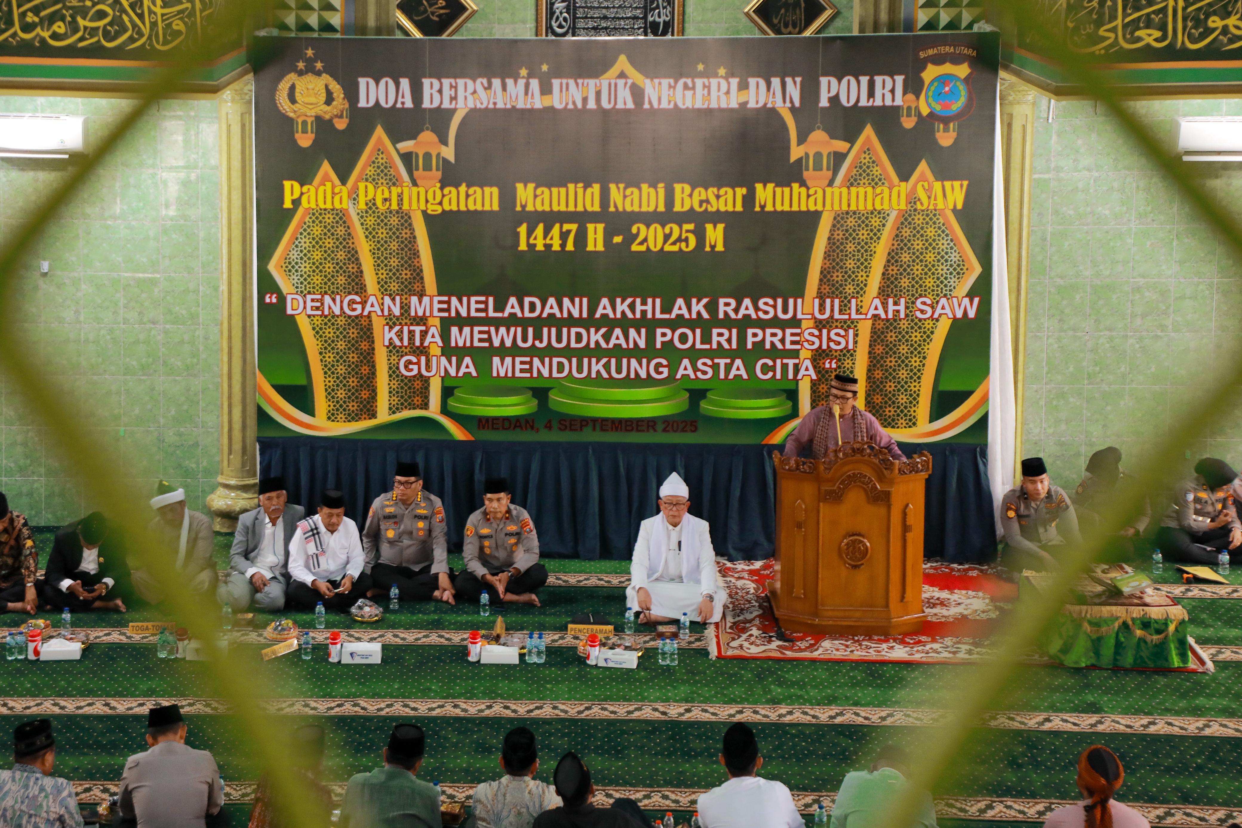 Polda Sumut gelar doa bersama peringatan Maulid Nabi SAW 1447 H di Masjid Al-Hidayah, Medan, Kamis (4/9/2025).