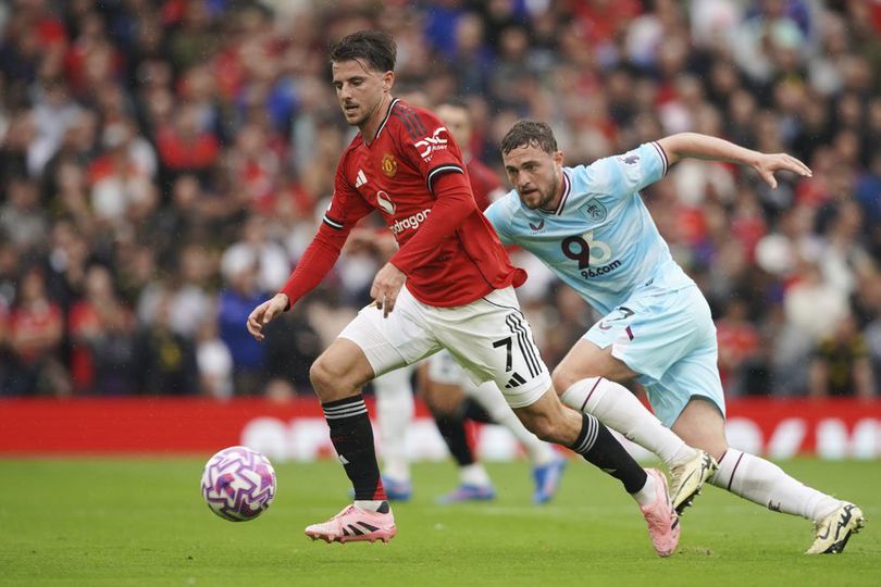 Mason Mount hanya mengalami cedera ringan dan diprediksi segera comeback memperkuat Manchester United pada pertengahan September 2025.