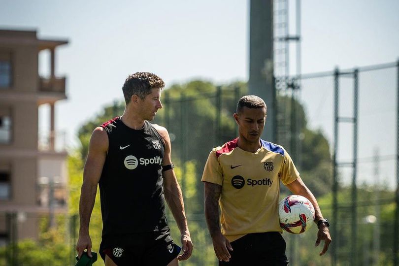Thiago Alcantara resmi kembali ke Barcelona sebagai asisten pelatih Hansi Flick usai pensiun pada 2024.