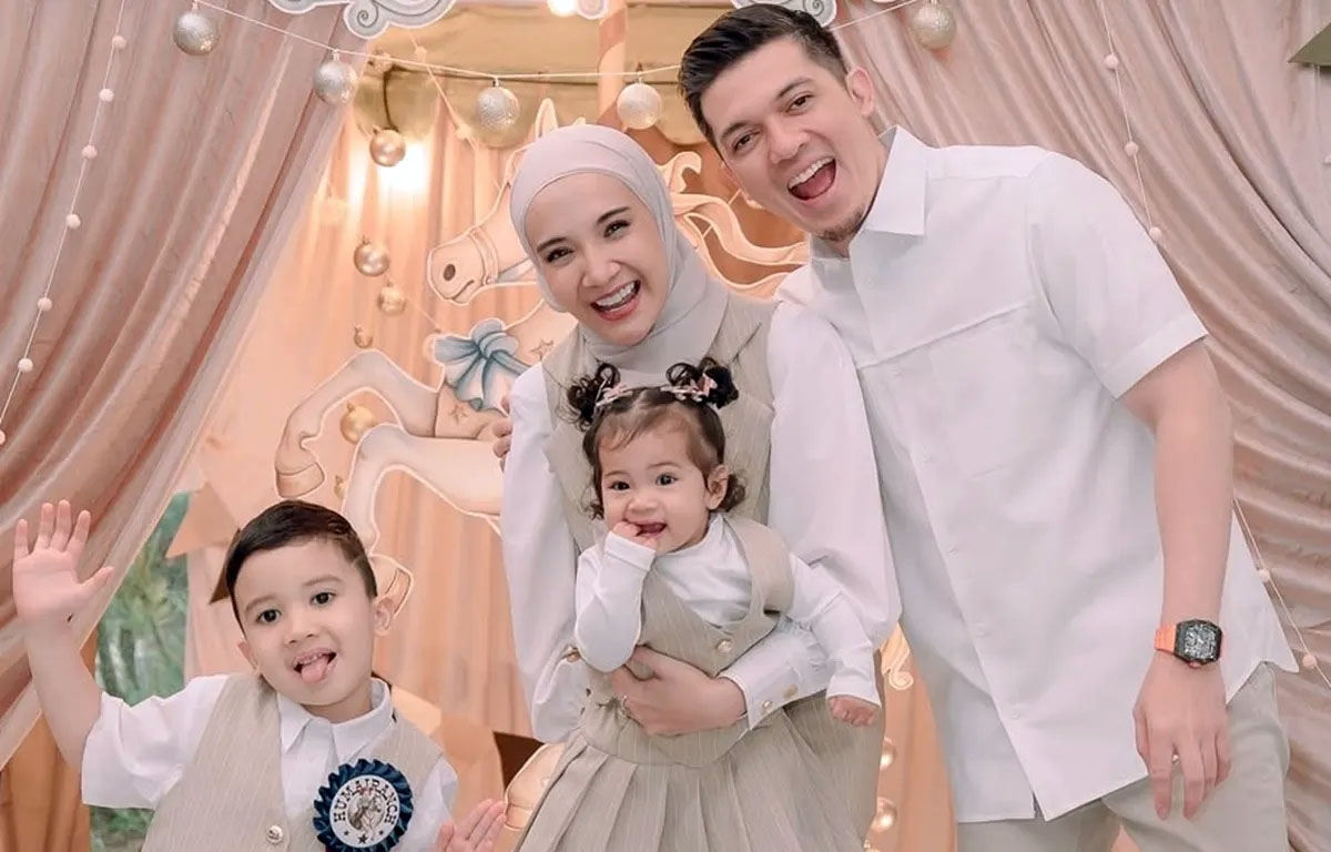 Zaskia Sungkar dan Irwansyah.