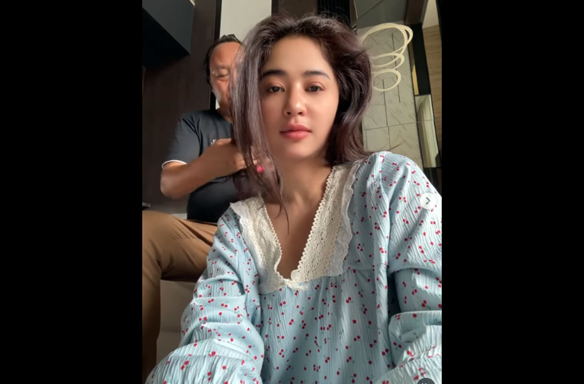 Dewi Perssik