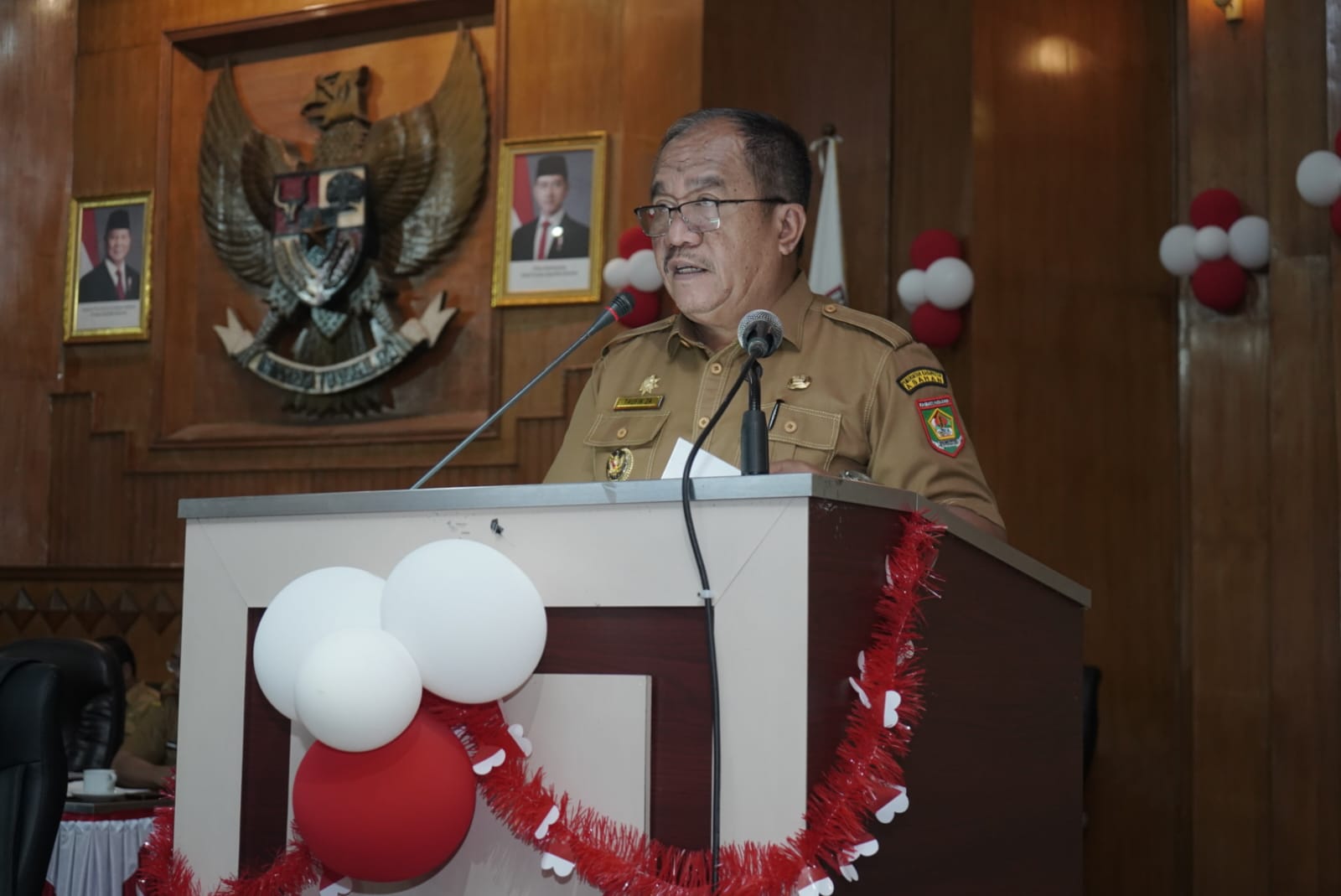 Bupati Asahan Taufik Zainal Abidin menyampaikan Nota Keuangan P-APBD 2025 pada Rapat Paripurna DPRD Asahan, Senin (8/9/2025).