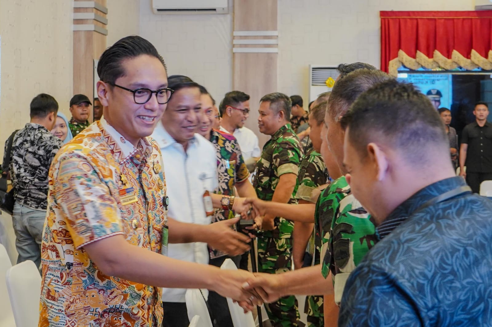 Wali Kota Medan Rico Tri Putra Bayu Waas menegaskan pentingnya Poskamling sebagai garda terdepan menjaga keamanan warga, Kamis (11/9/2025).