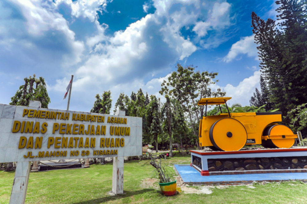 Kantor Dinas PUTR Kabupaten Asahan.