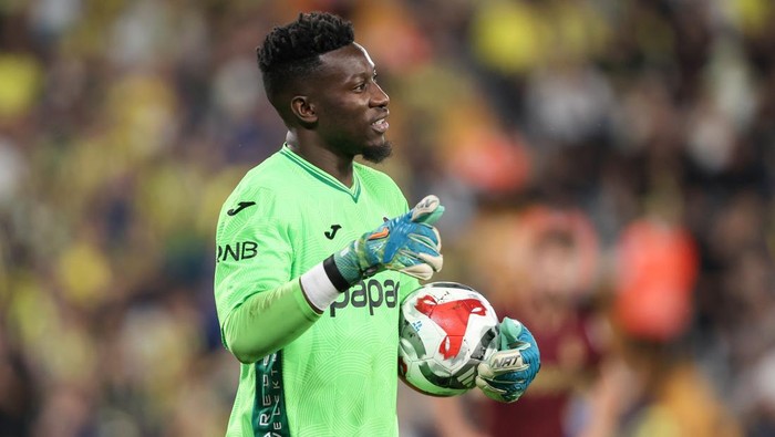 Andre Onana tampil impresif di laga Trabzonspor vs Fenerbahce, membuat 8 penyelamatan dan jadi Man of the Match.