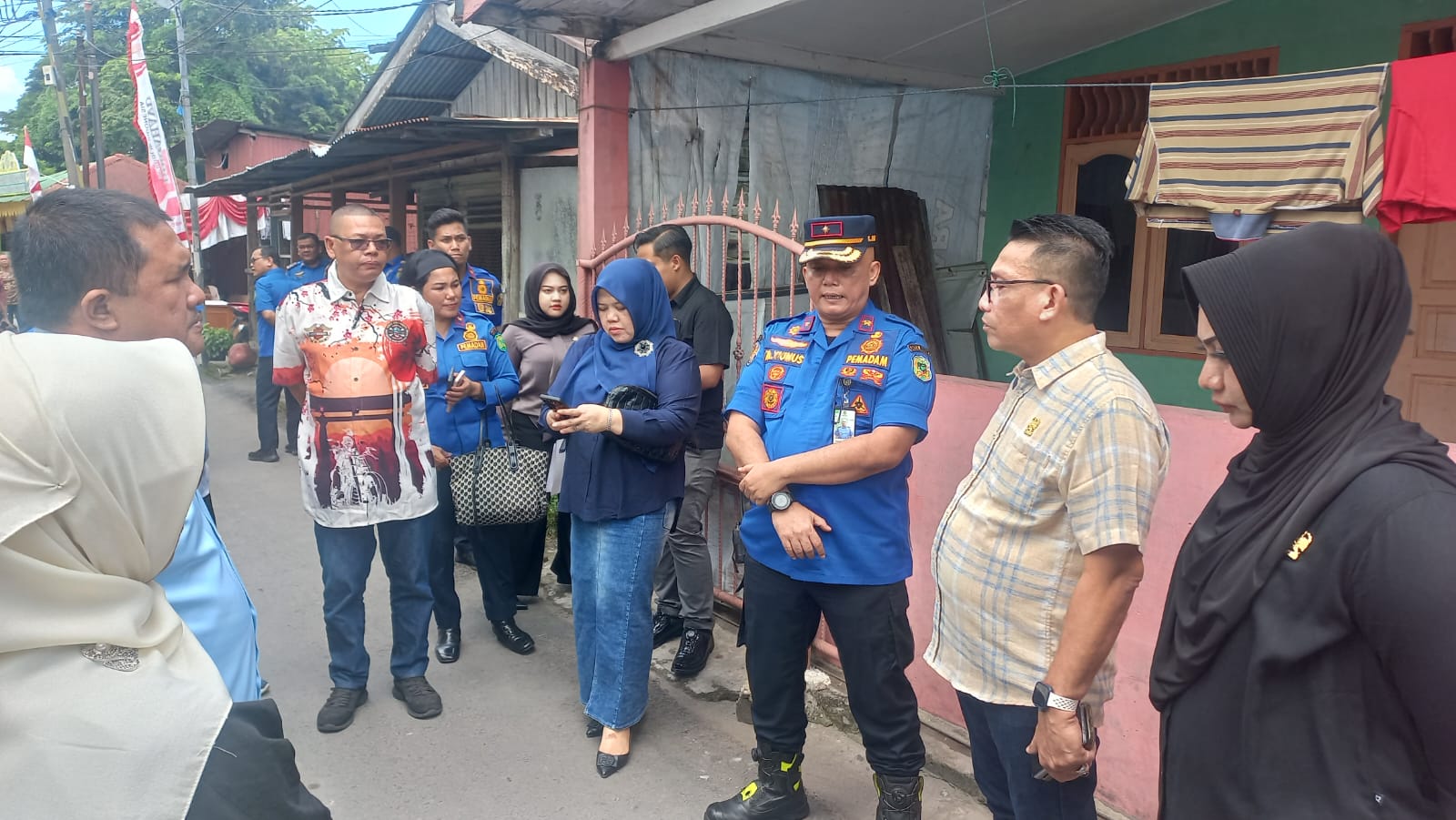 Pansus Ranperda P2K DPRD Medan melakukan kunker ke kawasan padat penduduk di pinggiran Sungai Deli, tepatnya di Jalan Brigjend Katamso Gang Perbatasan Kelurahan Kampung Baru, Medan Maimun, Selasa.