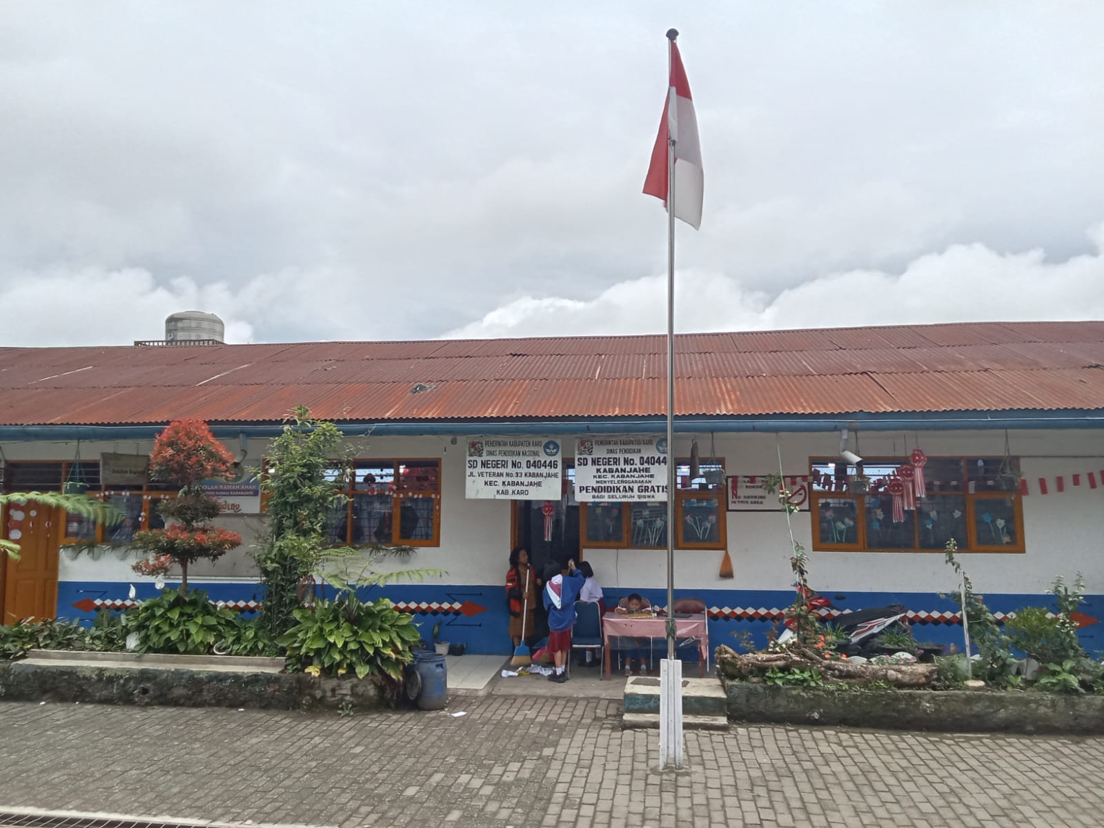 Kepala Sekolah SD Negeri 4 Kabanjahe, Junedy Sembiring, menjelaskan rencana penggunaan dana BOS Kinerja 2025.