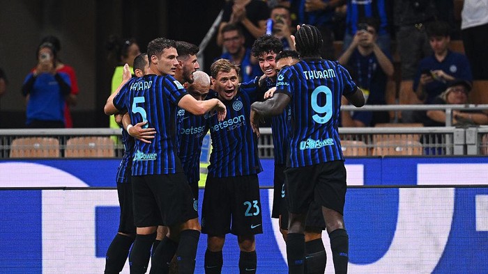 Cristian Chivu menuntut agresi maksimal dari Inter Milan saat bertandang ke Ajax, demi menghapus kekecewaan usai kalah dari Juventus.