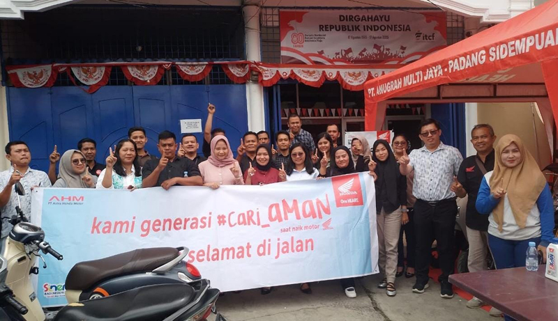 PT AMJ Padangsidimpuan bersama main dealer Honda PT Indako Trading Coy Medan edukasi keselamatan berkendara kepada karyawan PT ITC Multi Finance Padangsidimpuan,.