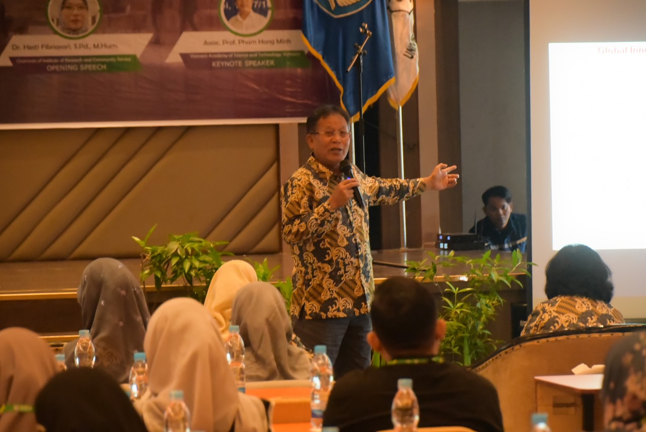 LPPM UNIMED menyelenggarakan The 7th International Conference on Innovation in Education, Science and Culture (ICIESC 2025) di Medan, Selasa (16/9/2025).