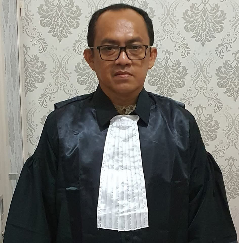 Praktisi hukum Dr H Thomy Fasial Sitorus Pane.