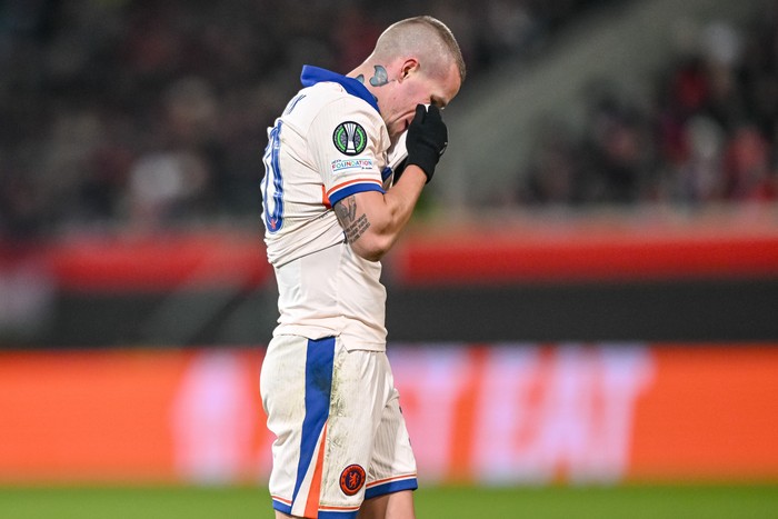 Mykhailo Mudryk terjerat kasus doping dan terancam skorsing hingga 4 tahun. Shakhtar Donetsk buka suara dan menyebut eks bintang mereka 100 persen tidak bersalah.