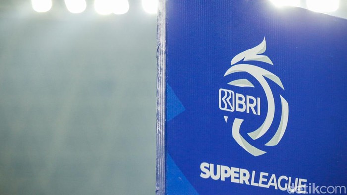 PSM Makassar meraih kemenangan pertamanya di BRI Super League 2025/2026. Juku Eja menaklukkan Persija Jakarta dua gol tanpa balas.
