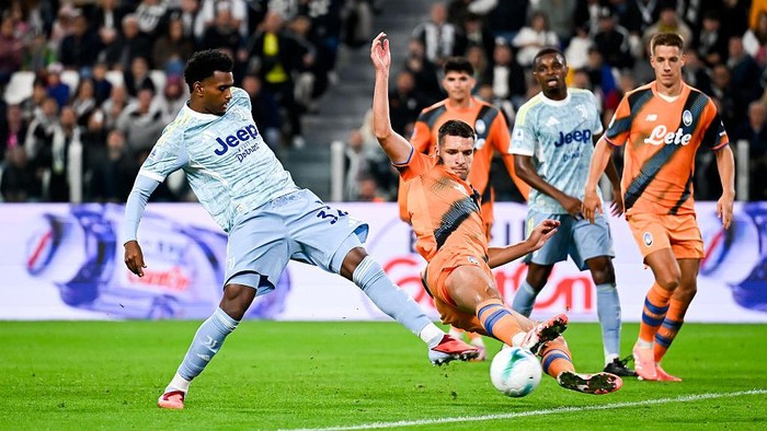Juan Cabal mencetak gol penyelamat Juventus saat menahan imbang Atalanta 1-1 di Allianz Stadium.